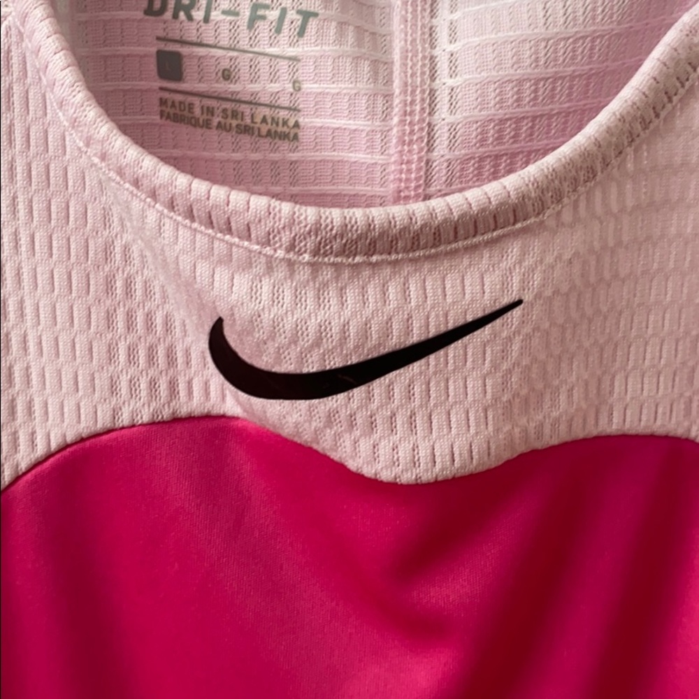 Nike girls dry fit top - Picture 4 of 4